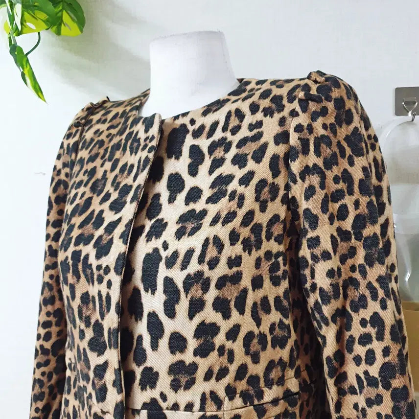 [BUNJANG] ZARA Animal Print Mid Jacket Brown Leopard L / 자라 애니멀프린팅 미들자켓 77 브라운호피 L