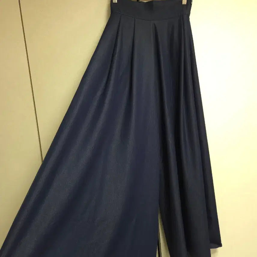 [SOLD OUT] 새상품) lademoi 치마바지 생지 데님