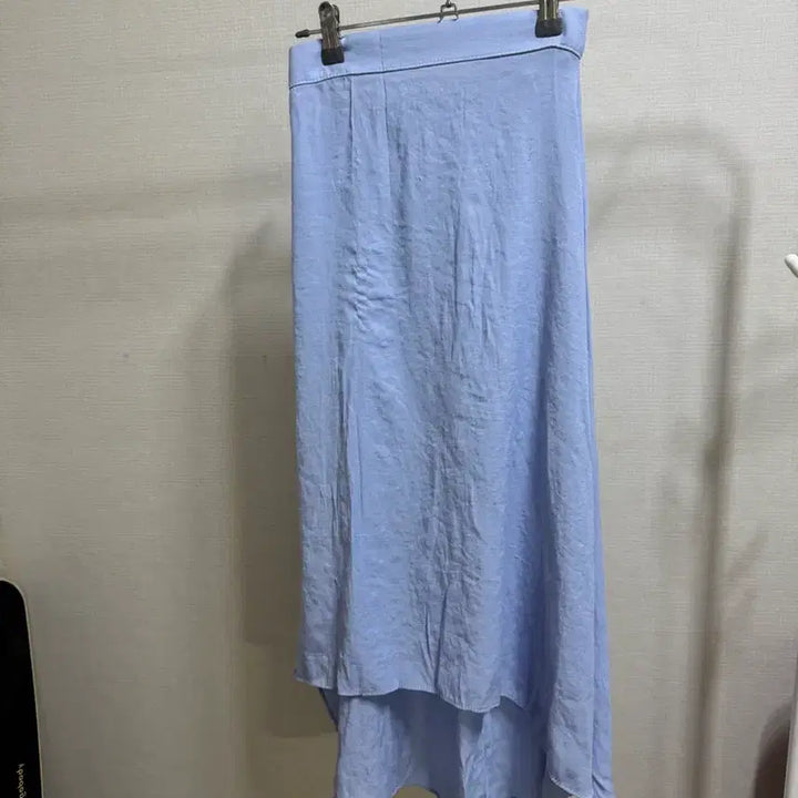 [BUNJANG] Sky Blue Long Skirt A-Line / 하늘색 롱 스커트 언발  트임 A라인 휴양지 데일리