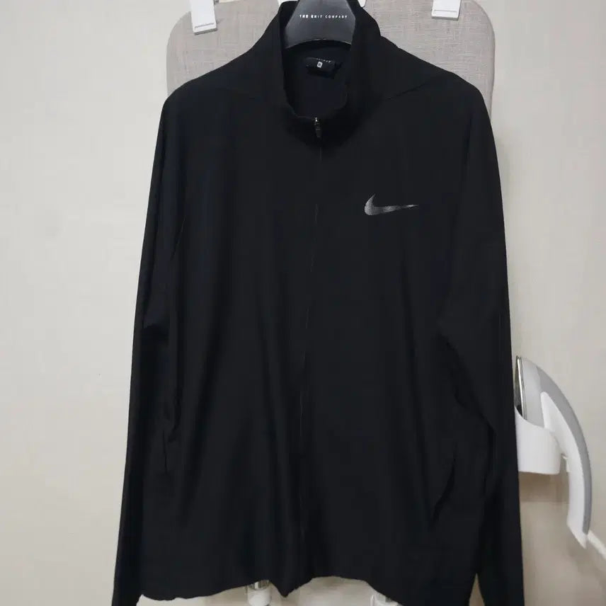 [SOLD OUT] 나이키 블랙 바람막이 자켓XL