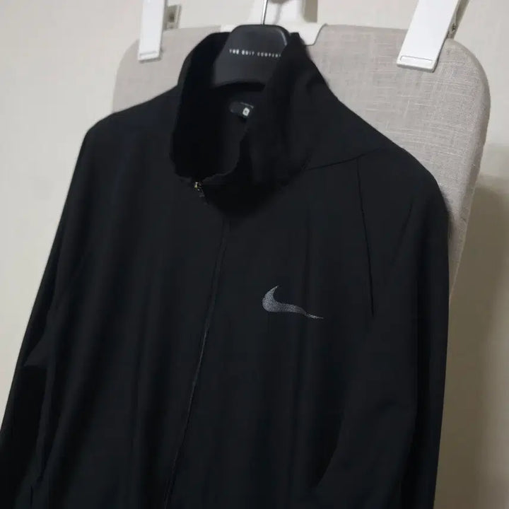 [SOLD OUT] 나이키 블랙 바람막이 자켓XL