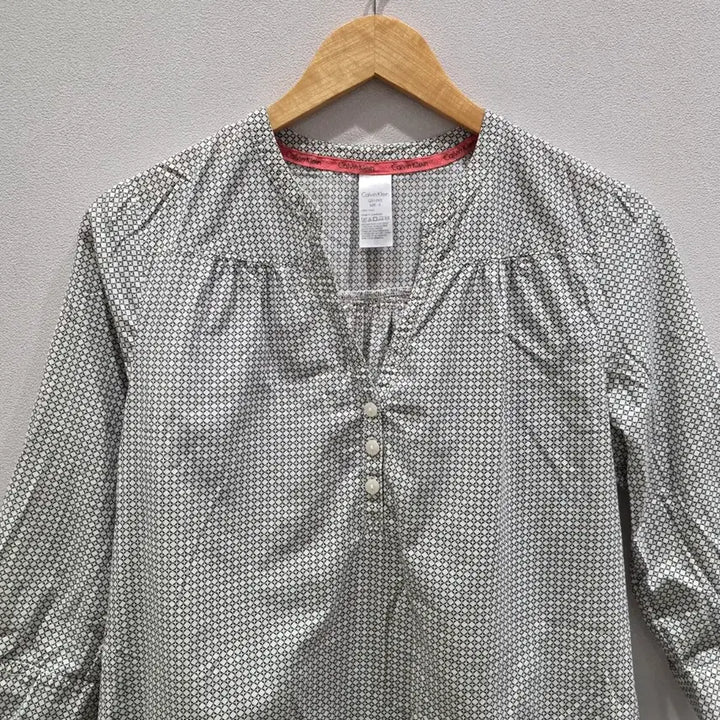 [BUNJANG] Calvin Klein Shirt (S Size) / 캘빈클라인 셔츠 S사이즈
