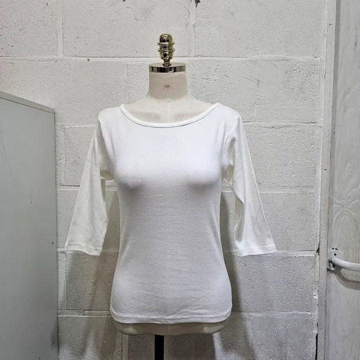 [SOLD OUT] 7부 라운드 반팔- 화이트