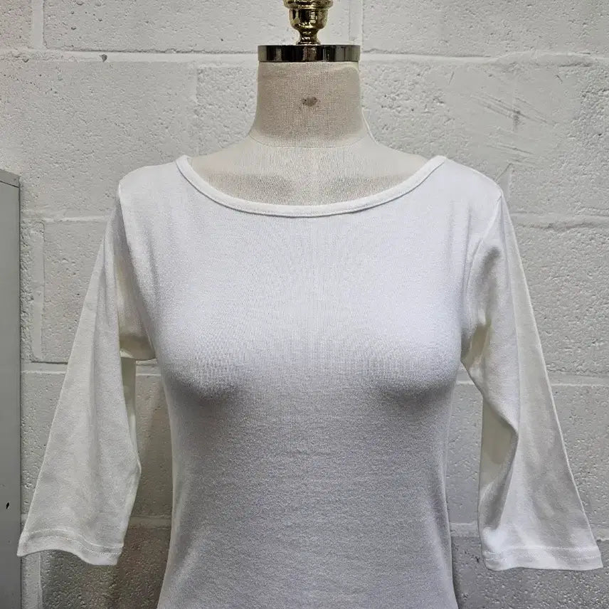 [SOLD OUT] 7부 라운드 반팔- 화이트
