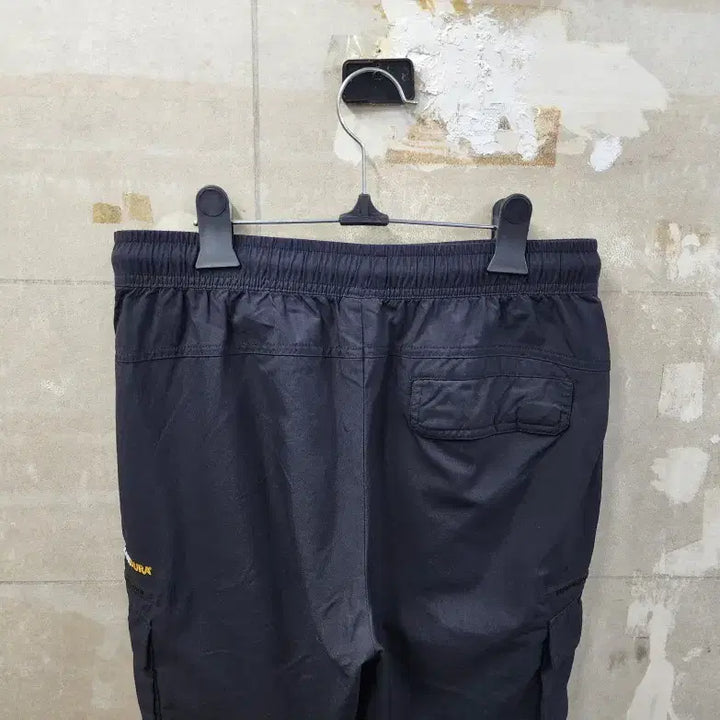 [SOLD OUT] (31)엄브로 정품 남성 코듀라 카고 조거팬츠/31size/상태우수