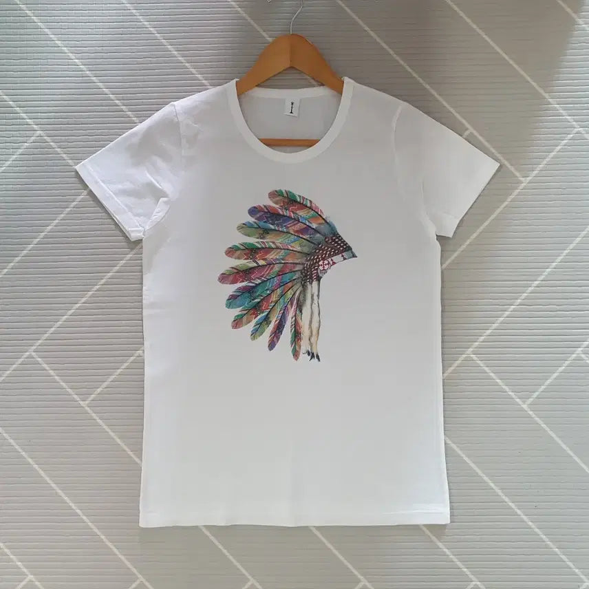 [BUNJANG] Feather Print T-shirt / .깃털 프린팅 반팔 티셔츠
