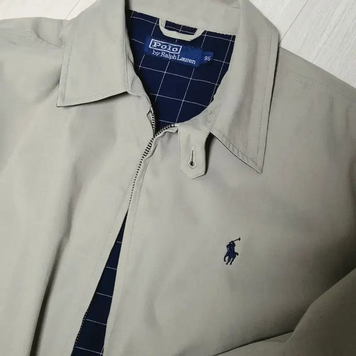 [SOLD OUT] 폴로 자켓 베이지