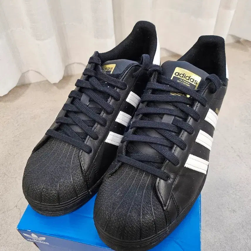 [SOLD OUT] 아디다스 슈퍼스타 블랙 275mm
