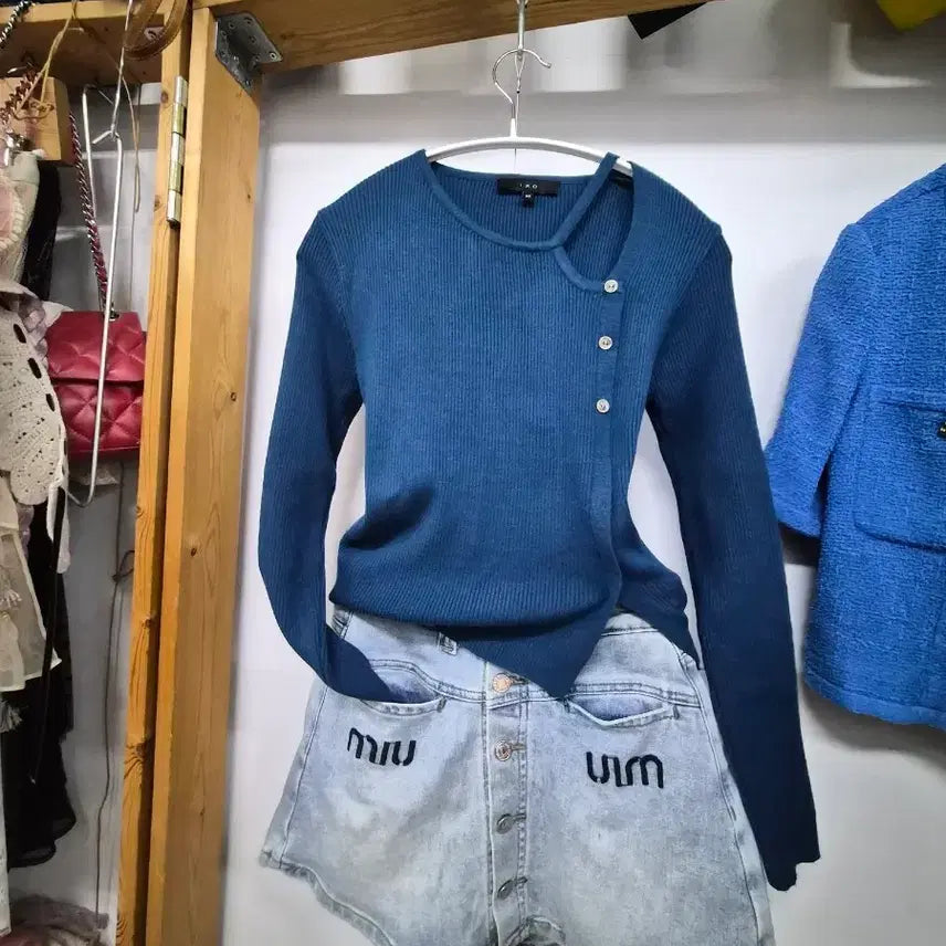 [BUNJANG] IRO Asymmetric Knit Top / 이로 언발 포인트 니트티