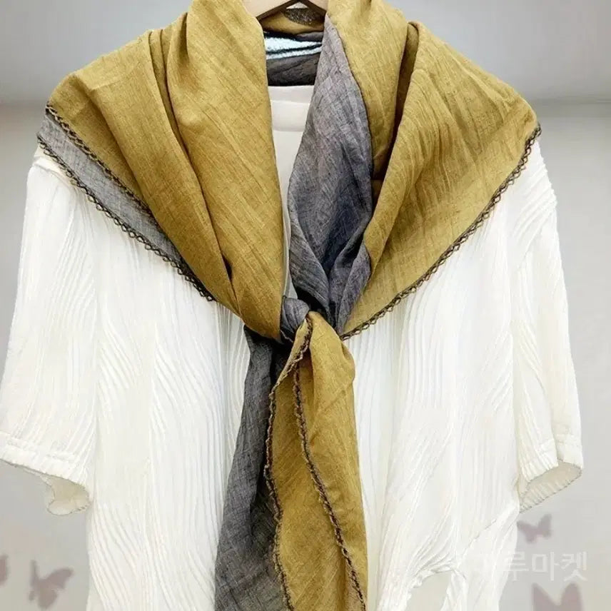 [SOLD OUT] 투톤 면아사 스카프(새상품)