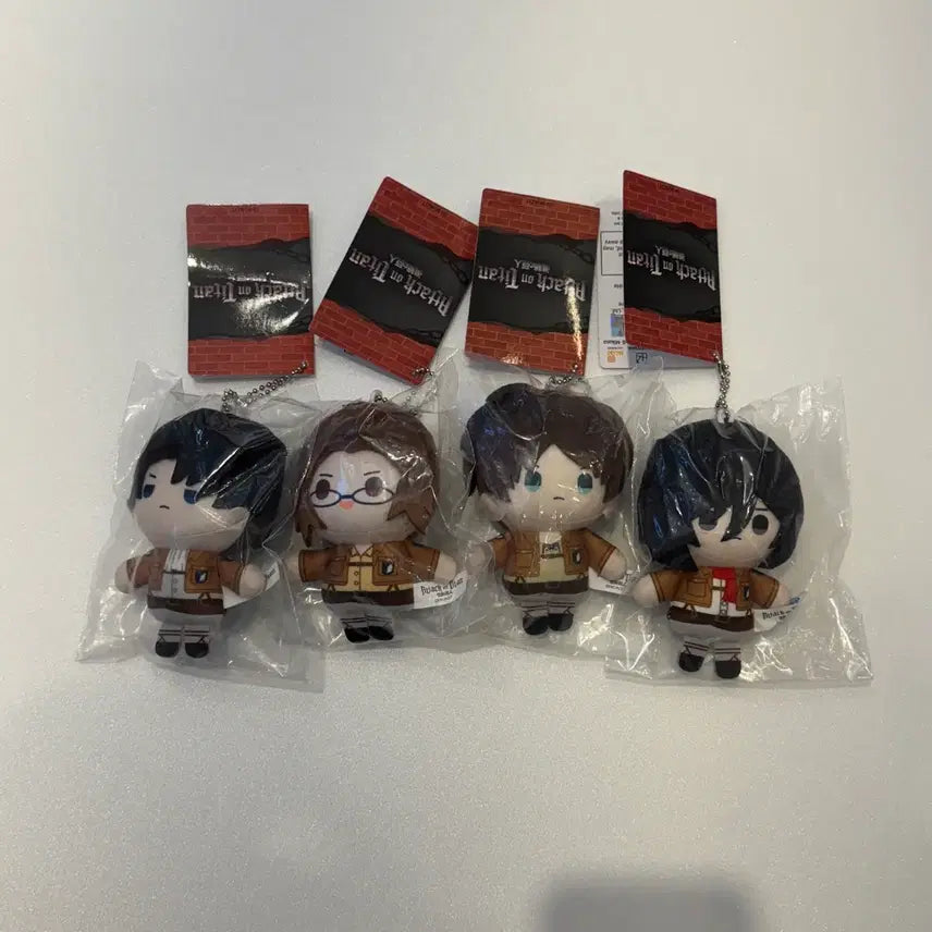 [BUNJANG] Attack on Titan Levi Figure Keyring / 진격거) 진격의 거인 인형 키링 리바이 키링