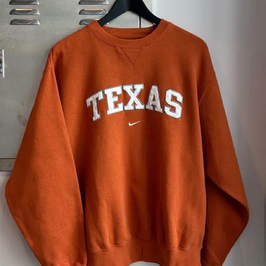[SOLD OUT] [XL] 나이키 00s 텍사스 스웻 맨투맨