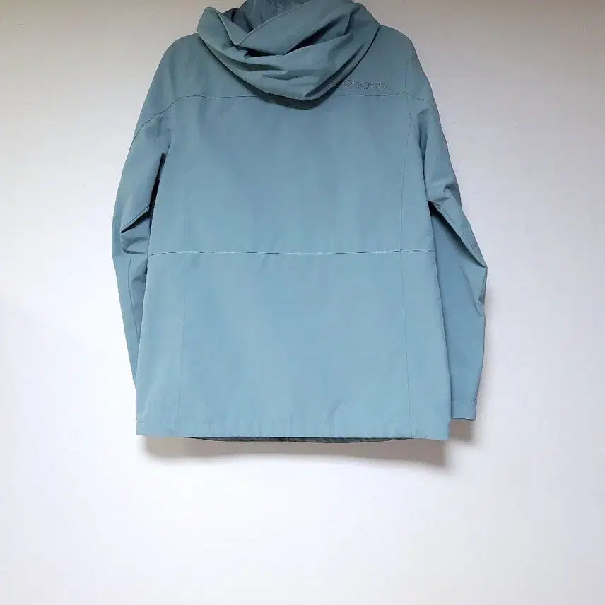 [SOLD OUT] 디스커버리 바람막이 자켓 (사이즈95/M)