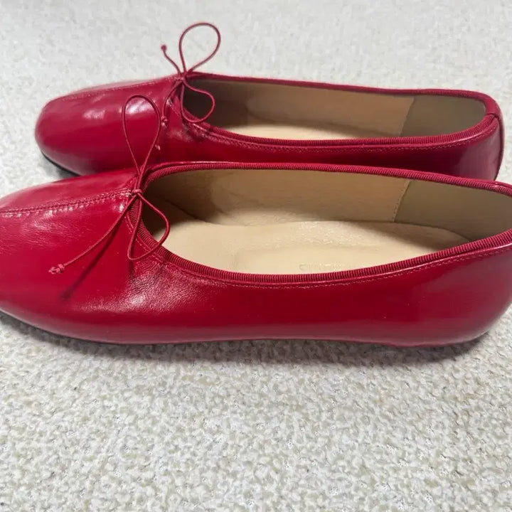 [BUNJANG] Understanding Red Handmade Leather Flat Shoes / 언더스탠딩 레드 수제화 플랫슈즈 단화 핸드메이드 240 이태리 소가죽