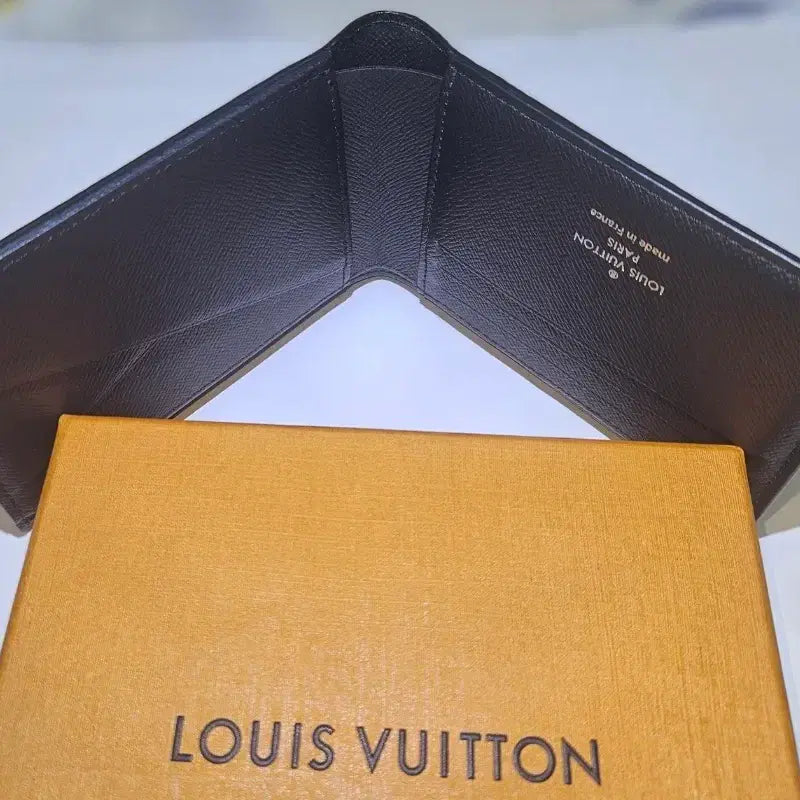 [BUNJANG] Louis Vuitton Multiple Wallet Monogram Eclipse / [정품/S+] 루이비통  멀티플 월렛 모노그램 이클립스