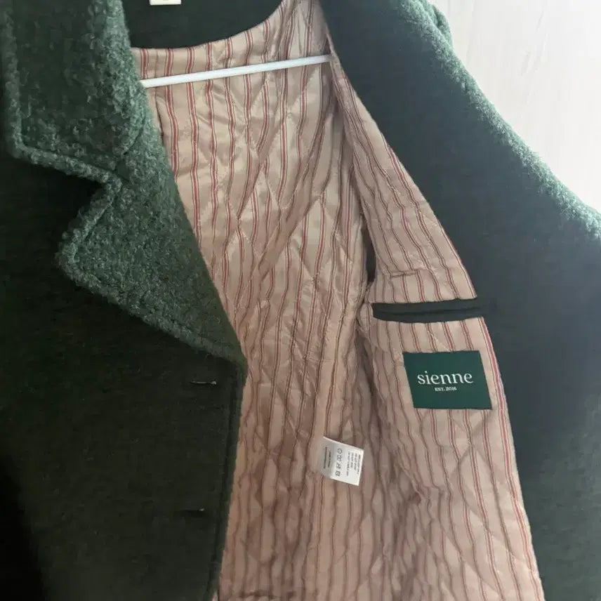 [BUNJANG] SIENNE Lincoln Padded Jacket Green / sienne 링컨패디드 자켓(그린색상)