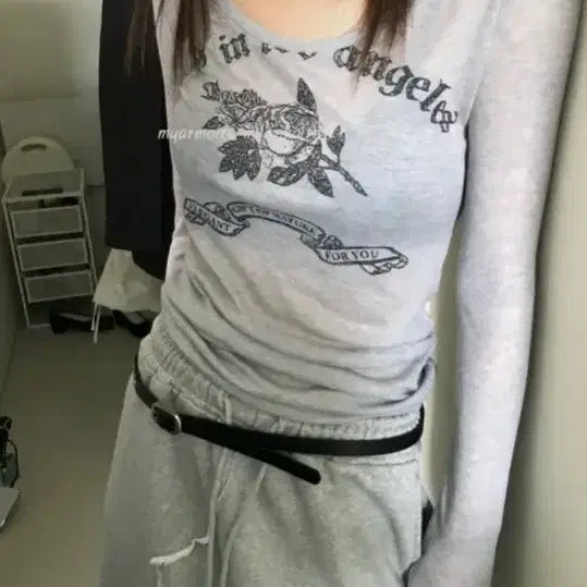 [BUNJANG] Wia Black Rose T-Shirt / 위아 블랙로즈티