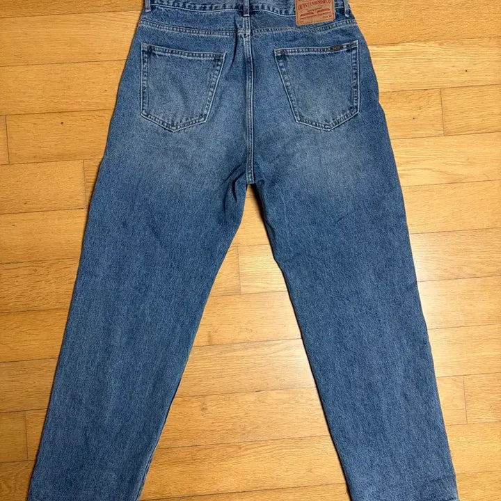 [BUNJANG] Outstanding Denim Jeans 34 Size / 아웃스탠딩 데님바지 34사이즈