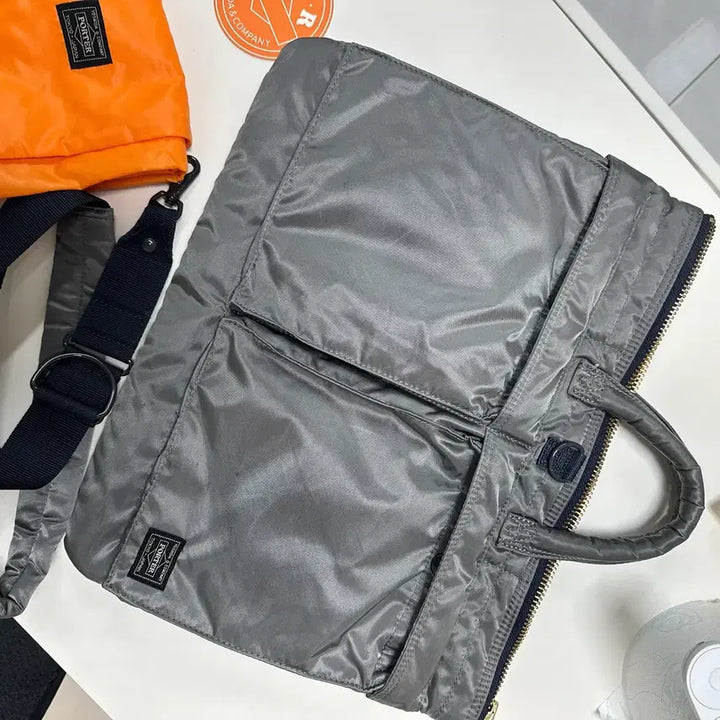 [SOLD OUT] 요시다포터 가방 탱커 2way 브리프케이스 실버 porter