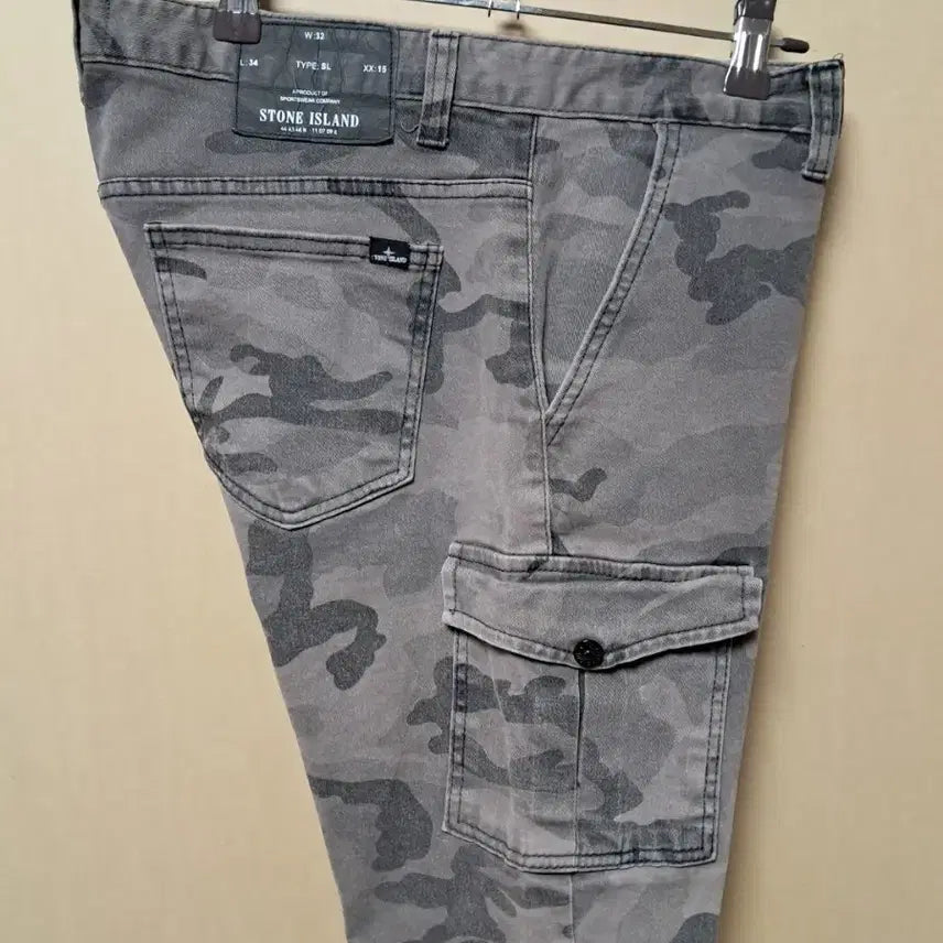 [SOLD OUT] 스톤아일랜드 카모 카고 패턴  반바지 34