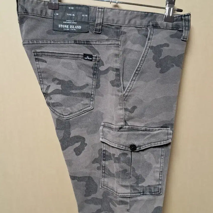 [SOLD OUT] 스톤아일랜드 카모 카고 패턴  반바지 34