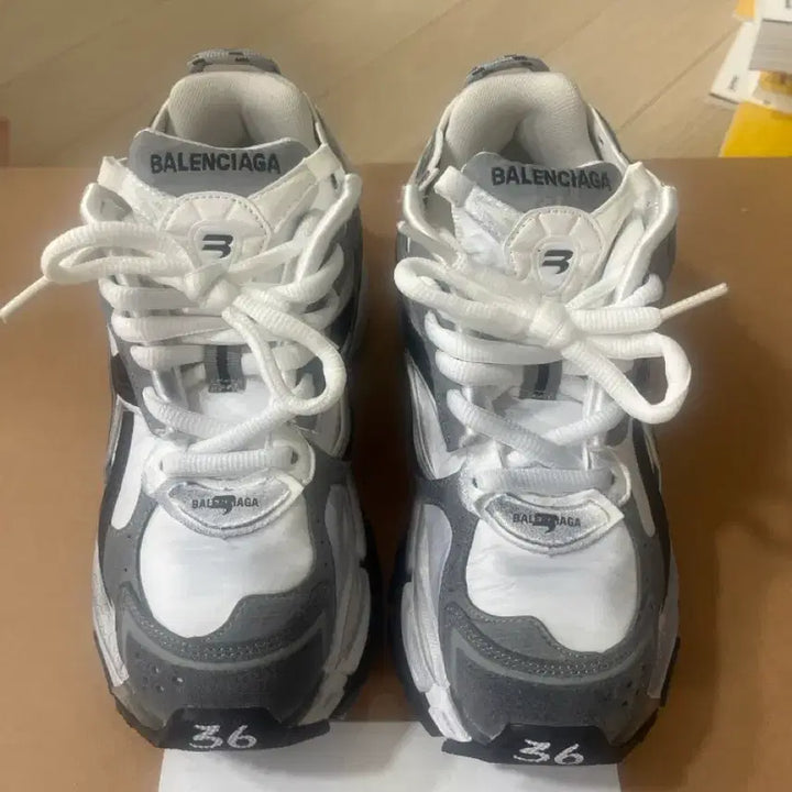 [BUNJANG] Balenciaga Sneakers / 발렌시아가 운동화