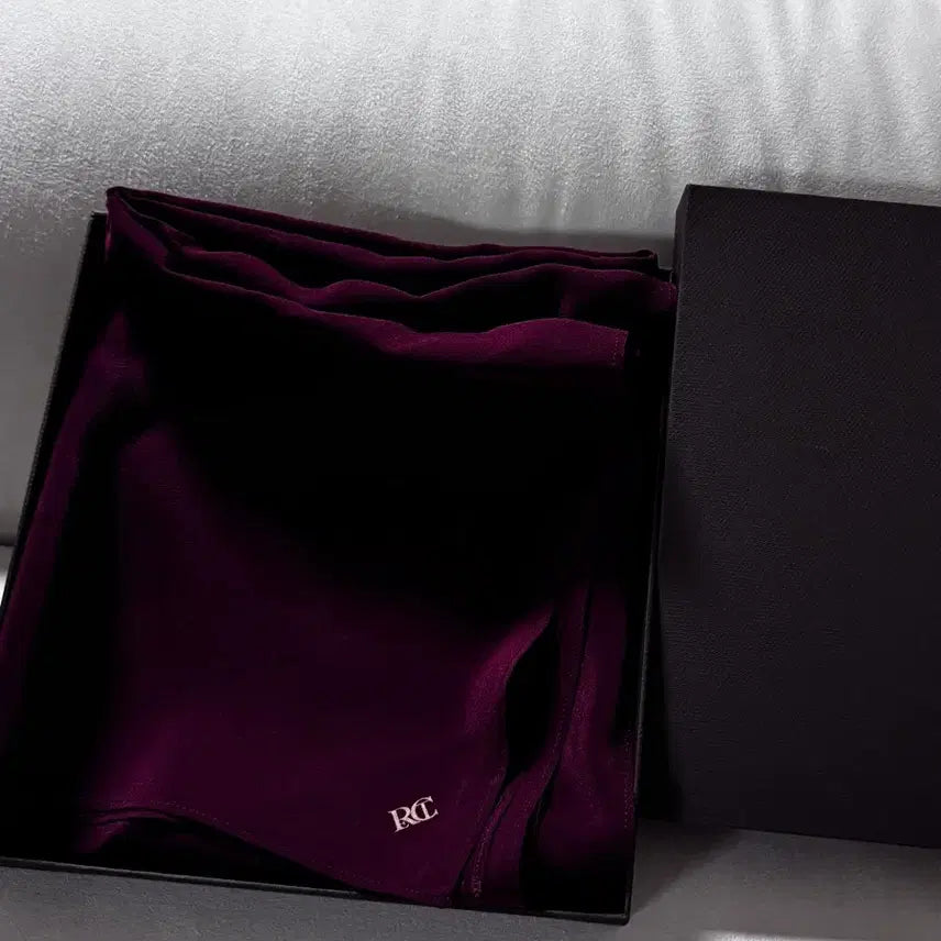 [BUNJANG] Recto RC Silk Scarf Wine / 렉토 RC 실크 스카프 와인