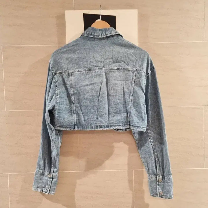 [SOLD OUT] 자라 크롭 청자켓 데님 셔츠