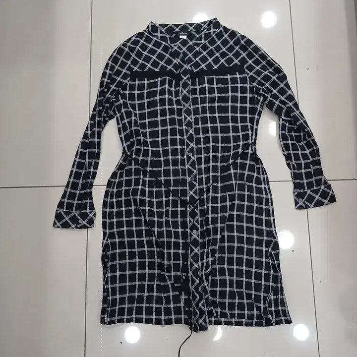 [BUNJANG] Adoniser 77 Checkered Long Blouse / adoniser 77 체크 롱남방 허리끈탈부착 중고 가슴50총88어깨37