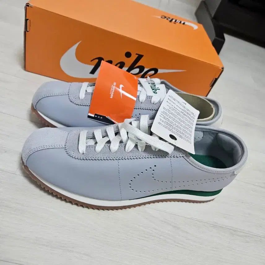 [BUNJANG] Nike Cortez LT 240 Sneakers / 나이키신발 코르테즈LT 240 쌔거