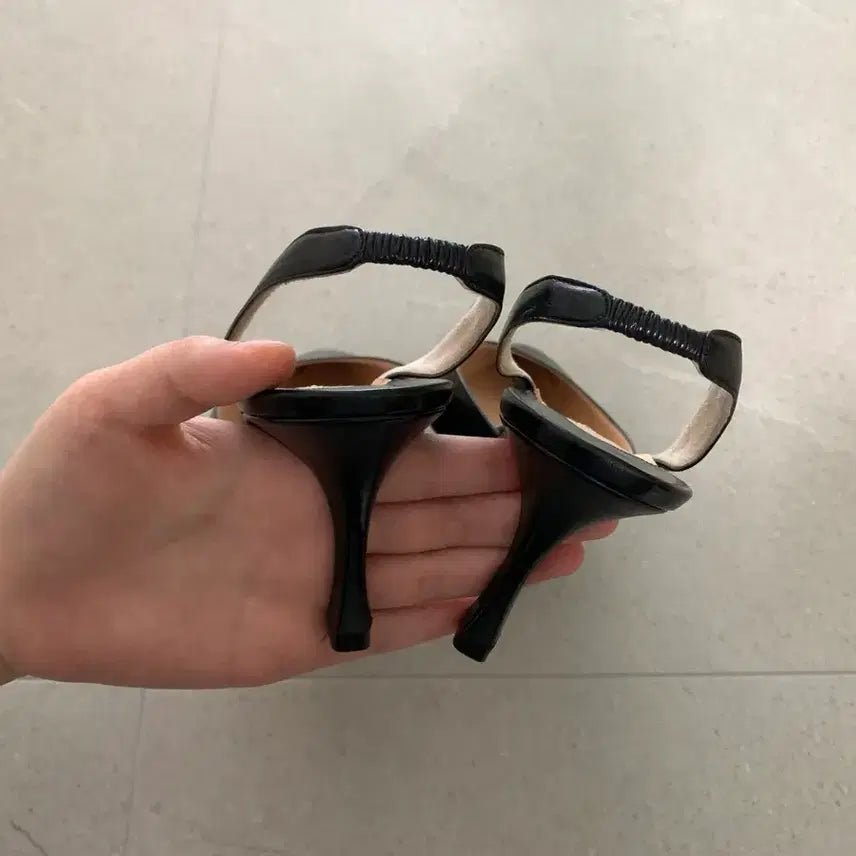 [BUNJANG] Manolo Blahnik Vintage Slingback Pumps / (30일까지 할인) 빈티지 마놀로 블라닉 슬링백 펌프스