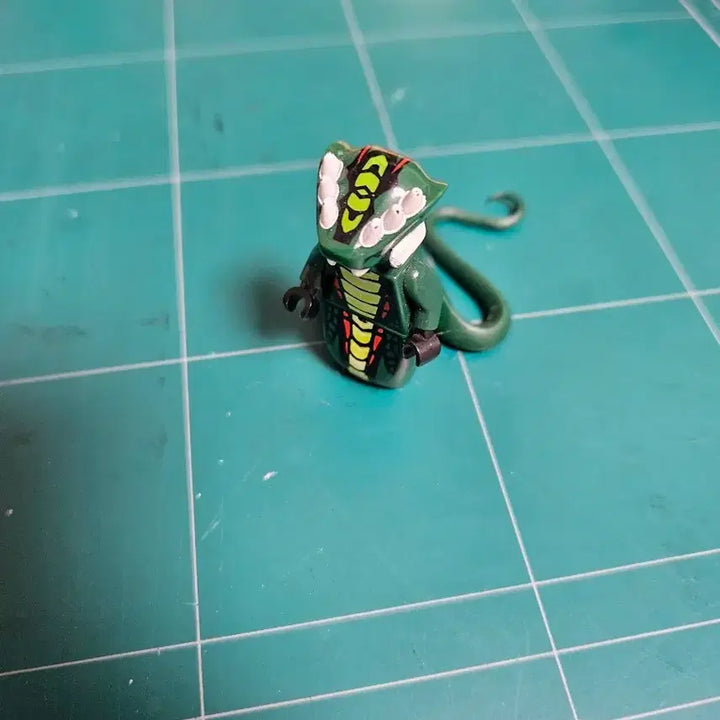[BUNJANG] Ninjago Snake Figure / 닌자고 뱀 피규어(정품)