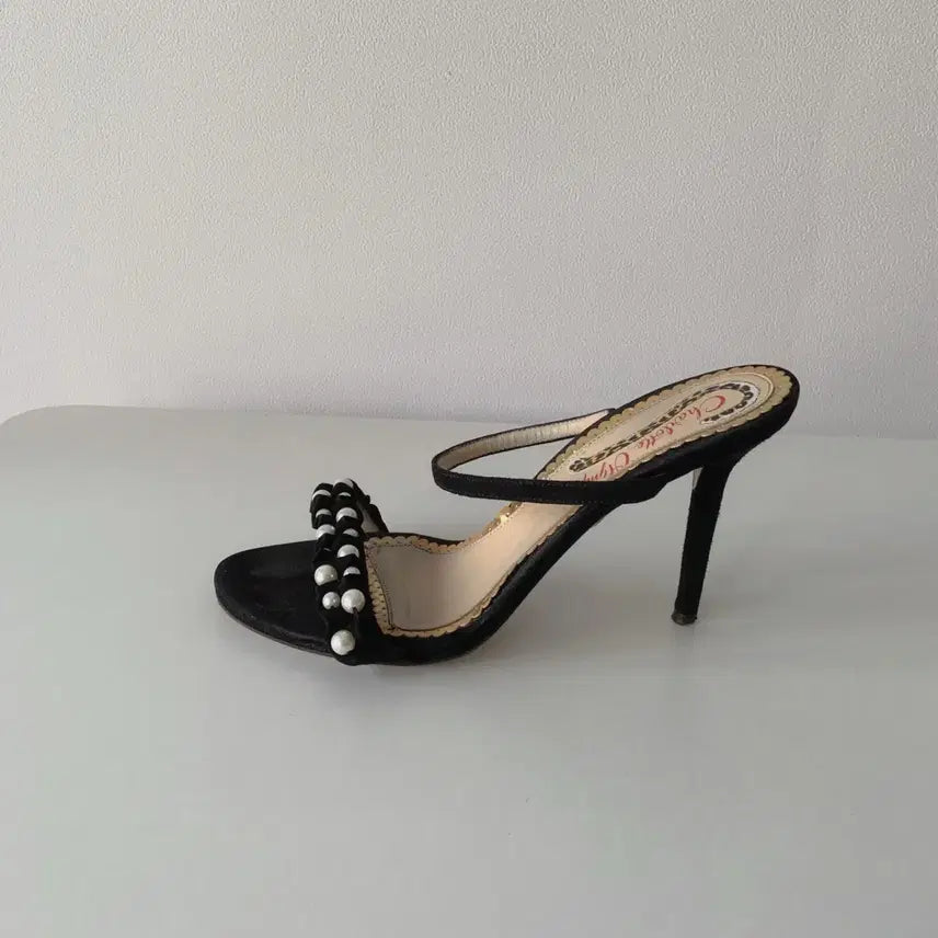 [SOLD OUT] 225 샬롯올림피아 블랙 스웨이드 샌들 35.5