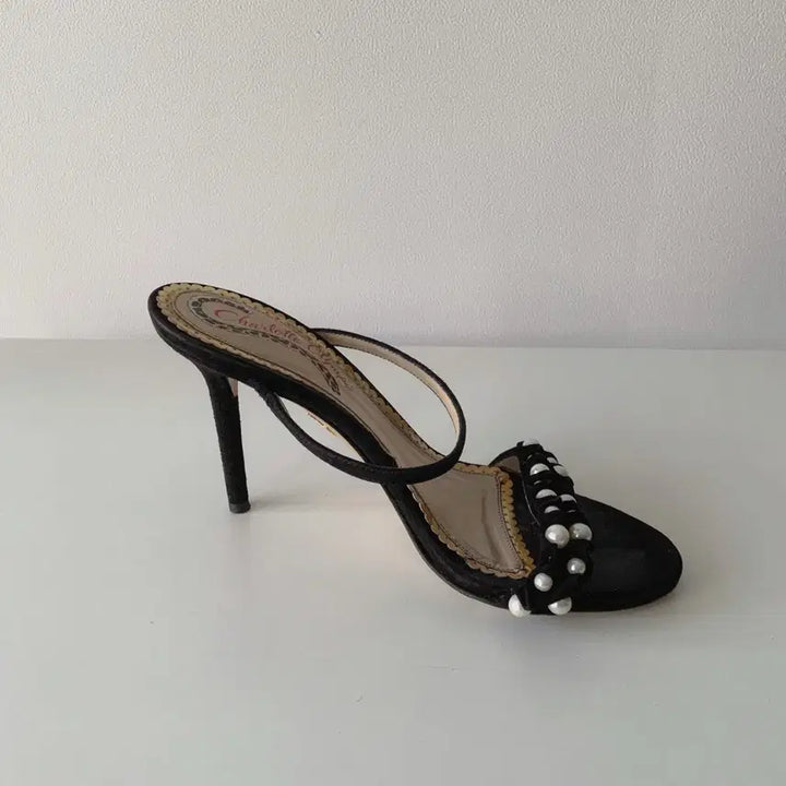 [SOLD OUT] 225 샬롯올림피아 블랙 스웨이드 샌들 35.5