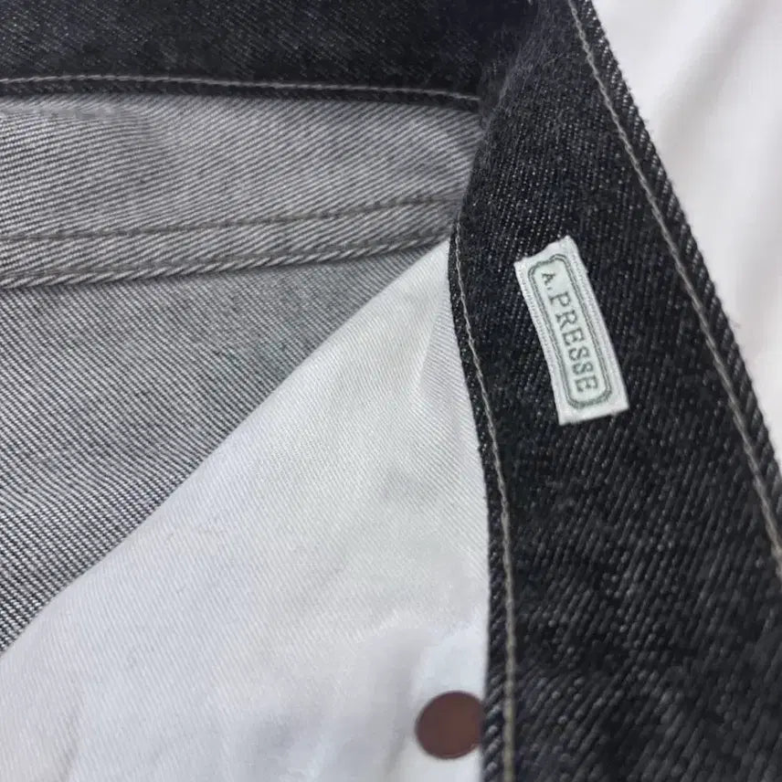 [BUNJANG] Apresse Black Washed Denim Pants 32 / 아프레쎄 블랙 워시드 데님 팬츠 32