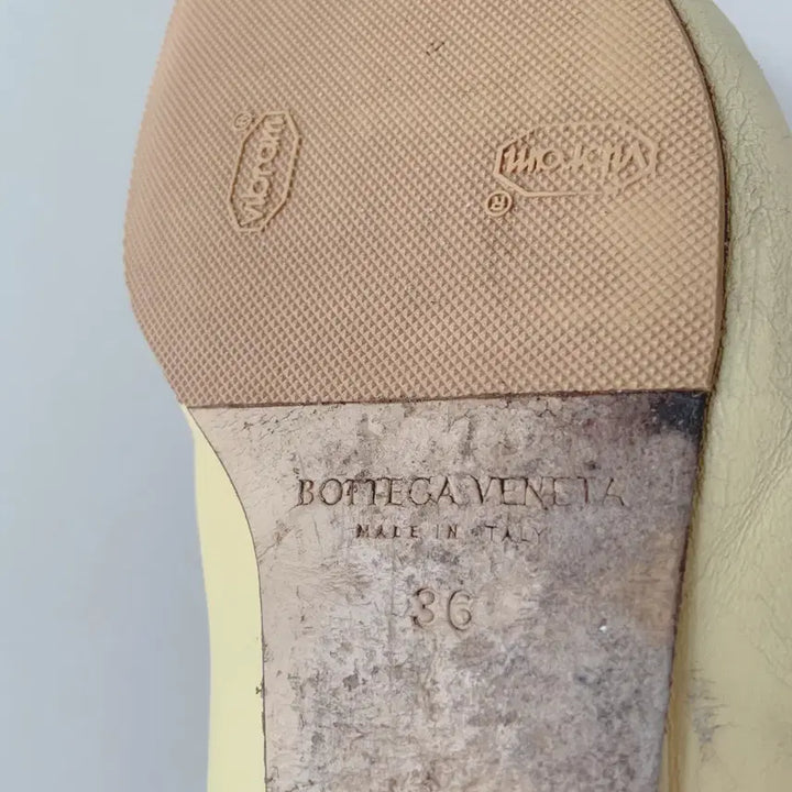 [BUNJANG] Bottega Veneta Ivory Shoes / 230 보테가 베네타 슈즈 아이보리