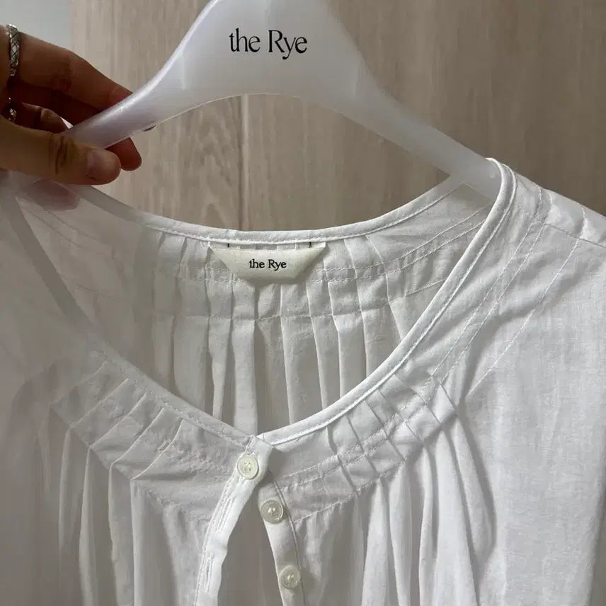 [BUNJANG] The Lai Blouse / 더라이 블라우스