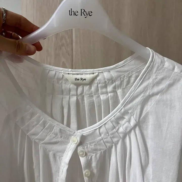 [BUNJANG] The Lai Blouse / 더라이 블라우스