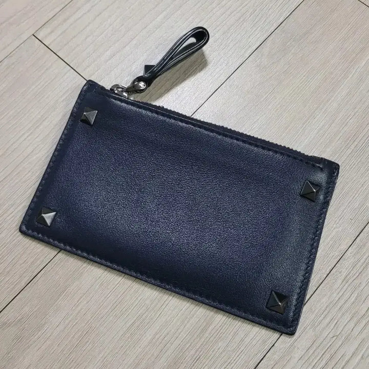 [BUNJANG] Valentino Rockstud Leather Card Holder / 정품 발렌티노 락스터드 카드지갑