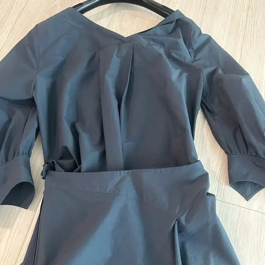 [BUNJANG] Vivienne Westwood Midi Dress / 비비안웨스트우드 원피스 백화점 정품