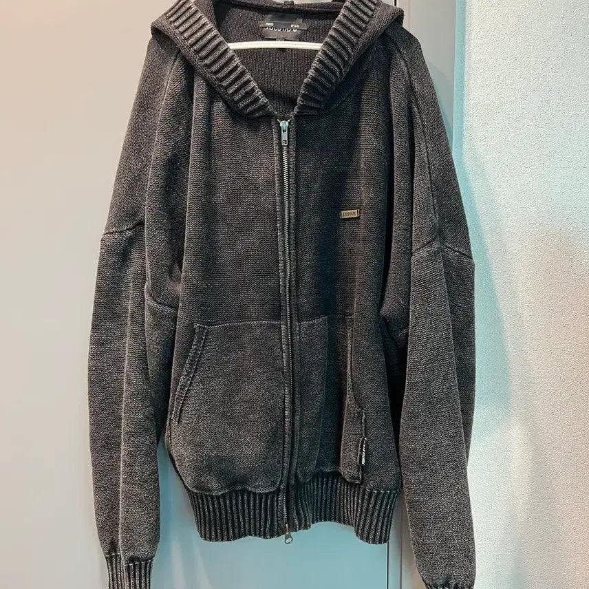 [SOLD OUT] 아조바이아조 후드집업 L
