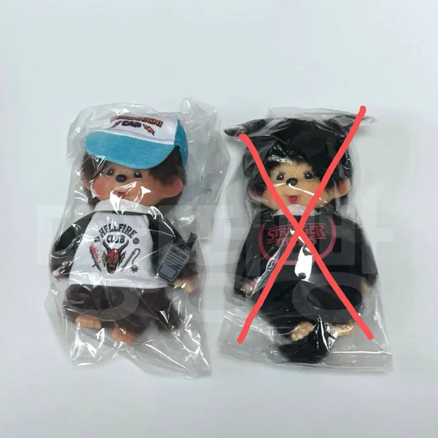 [BUNJANG] Monchhichi Hellfire Club Figure / 몬치치 X 기묘한이야기 헬파이어 클럽 미개봉