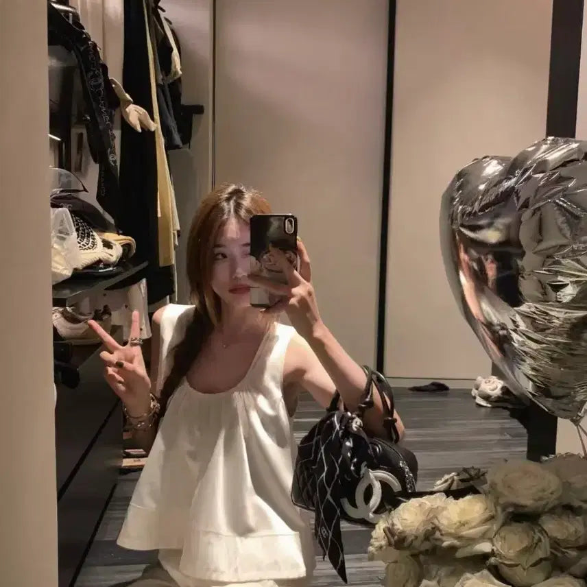 [BUNJANG] White Sleeveless Layered Top / 흰색 민소매 상의