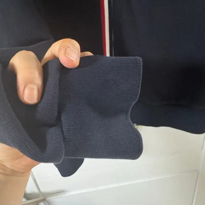 [SOLD OUT] 톰브라운 백삼선 후드집업 4사이즈