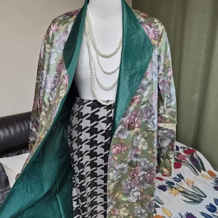 [BUNJANG] Reversible Silket Jacquard Trench Jacket / 고퀄라인 리버시블 실켓자가드 트렌치자켓