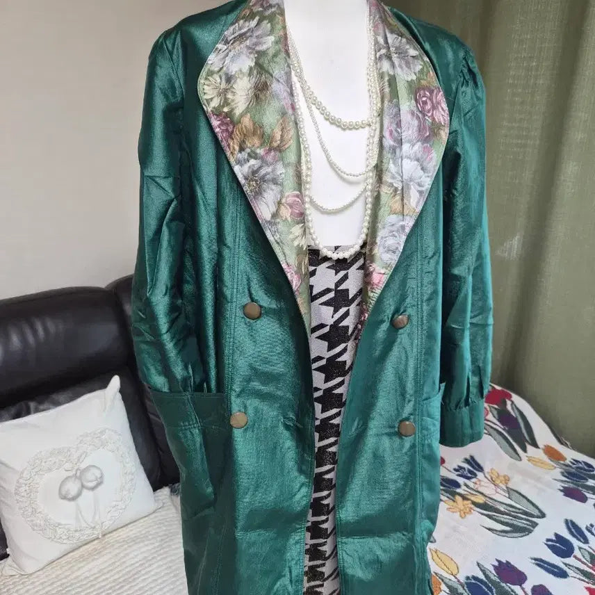 [BUNJANG] Reversible Silket Jacquard Trench Jacket / 고퀄라인 리버시블 실켓자가드 트렌치자켓