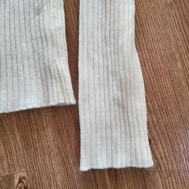 [BUNJANG] Ivory Ribbed Knit Cardigan (Size 55) / 아이보리 골지 니트 가디건 55사이즈 (새제품)