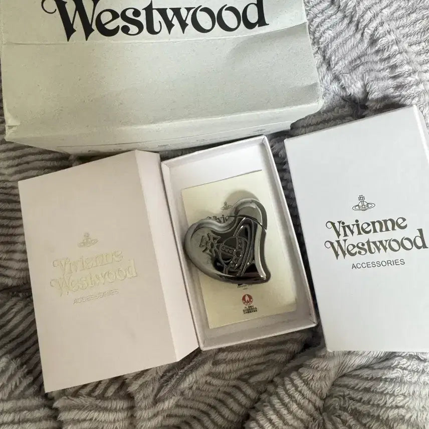 [BUNJANG] Vivienne Westwood Lighter Grey / 비비안웨스트우드 라이터
