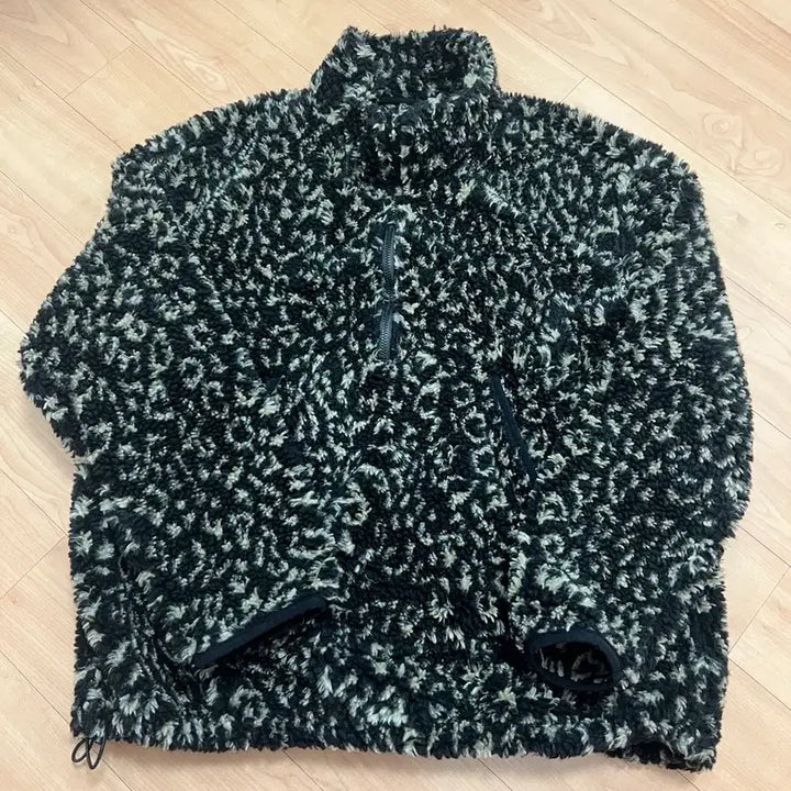 [SOLD OUT] 준준스페이스 하프집업 블랙 M
