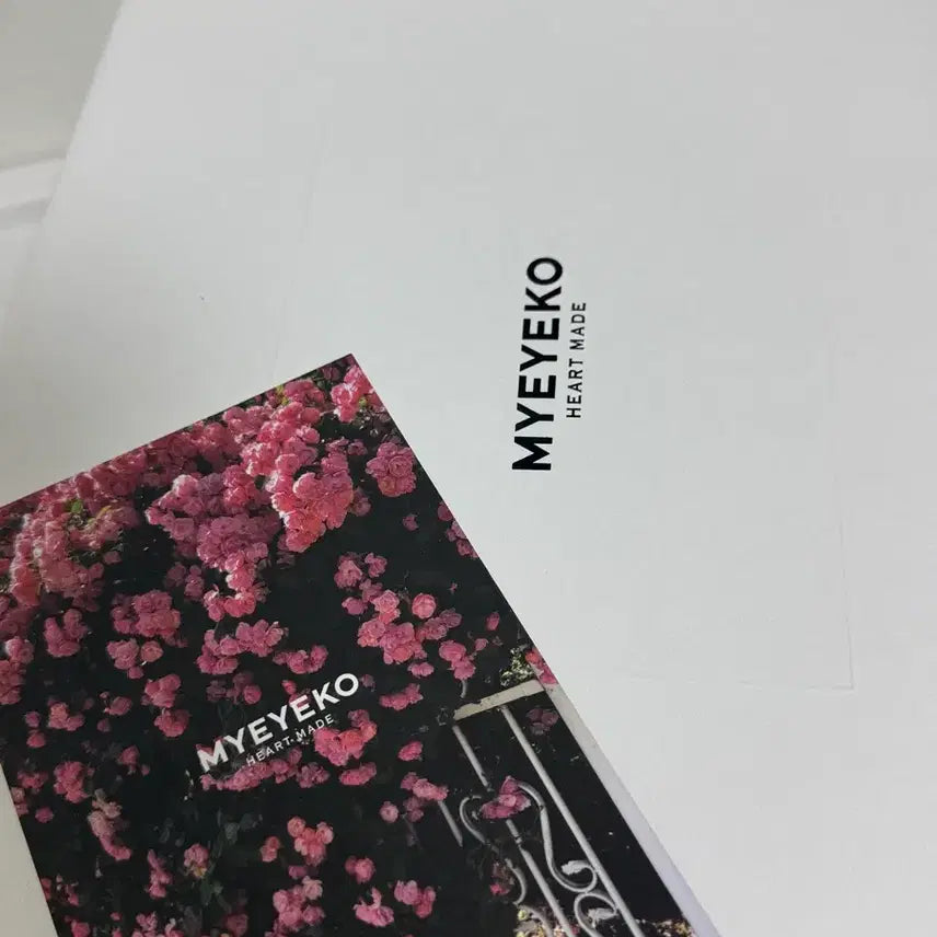 [BUNJANG] Myiuko Sofia Medium Shoulder Bag / 마이아이코 소피아 미듐